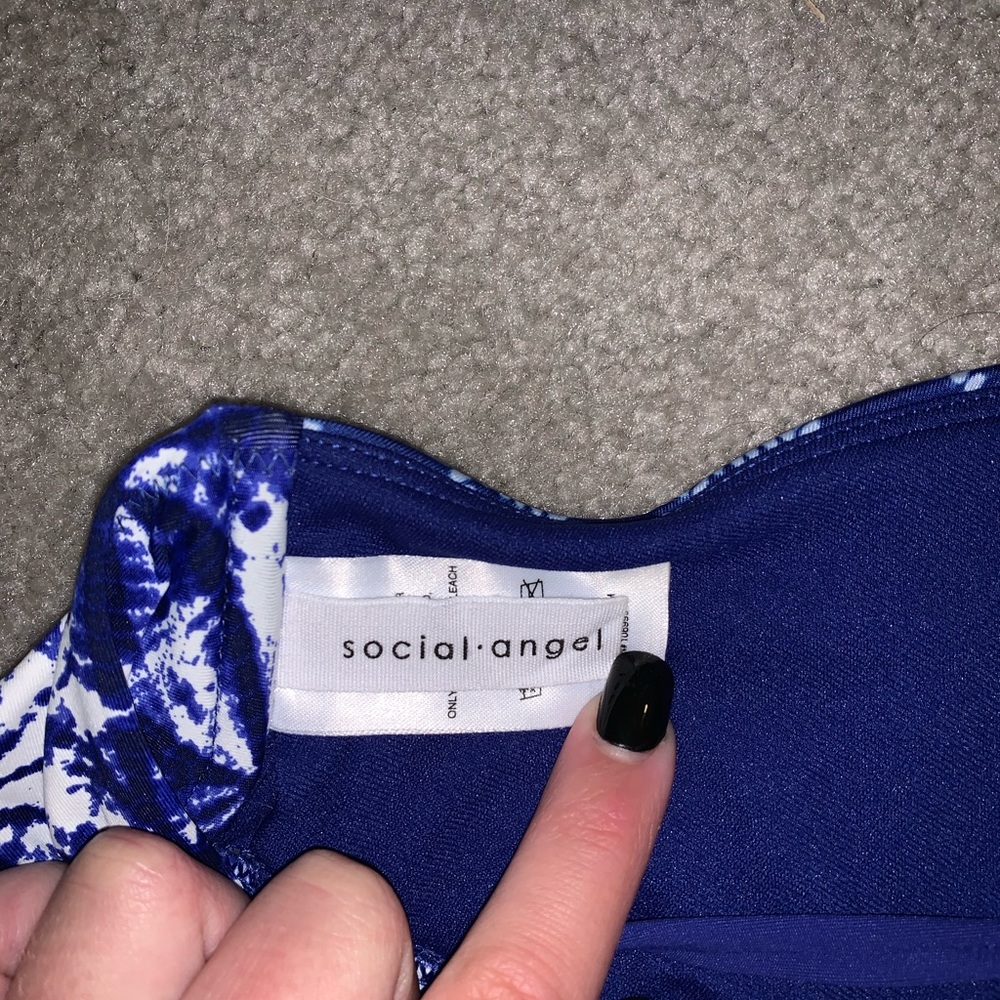 Blue Patterned High Neck Bikini Top - Picture 3 of 4